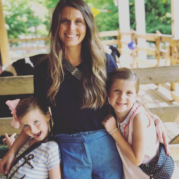 Meet the Posher - Picture 2 of 2